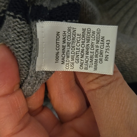 Chatham Road Striped Gray Sweater Size Large - Picture 5 of 6